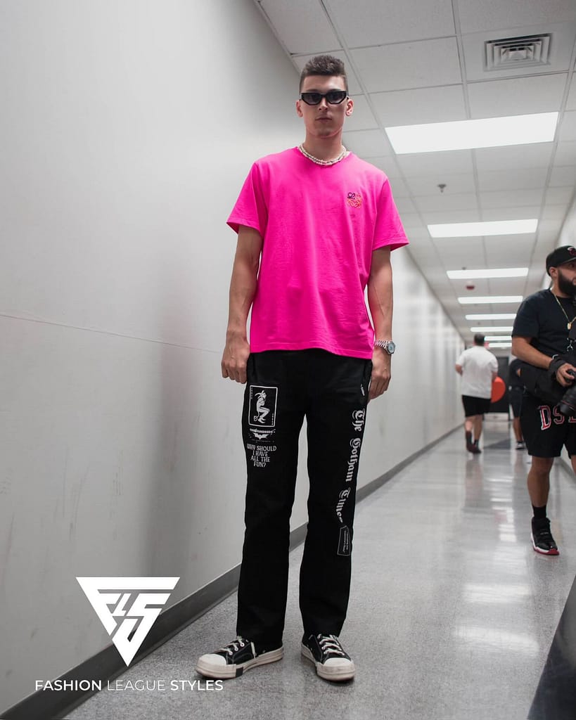 Tyler Herro  Mens outfits, Basketball clothes, Streetwear men outfits